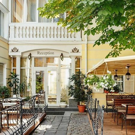 Residence Odesskij Dvorik Odessa Esterno foto